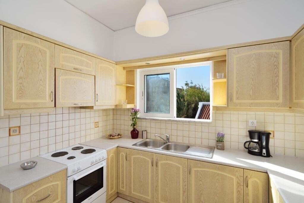 Фотография Kalamaki Apartments 3*