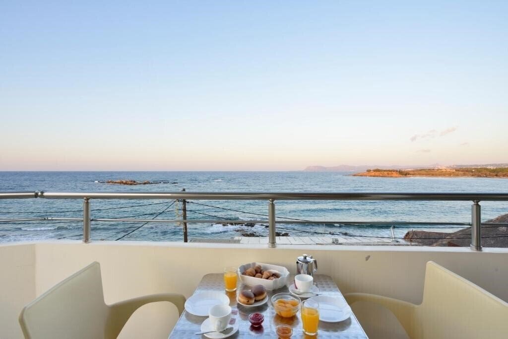 Изображение Kalamaki Apartments 3*