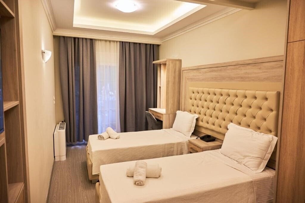 Изображение Famissi Eden Hotel 3*
