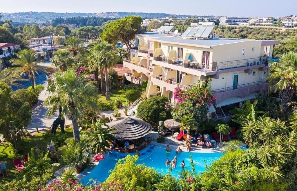 Отель Kalithea Hotel 3*