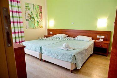 Готель Delphi Beach Hotel 4*