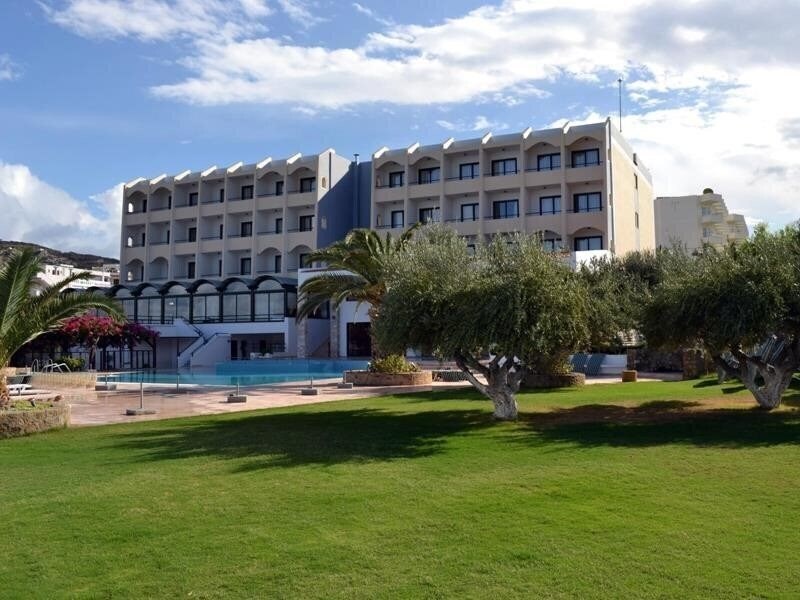 Отель Electra Beach Hotel 4*