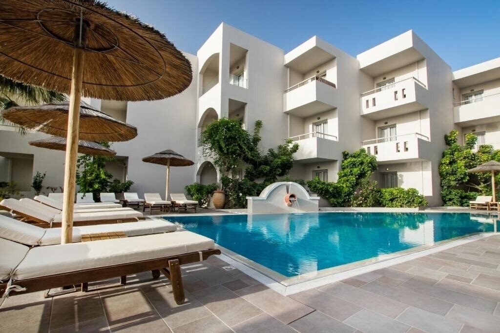 Отель Parasol Luxury Hotel & Suites 4*