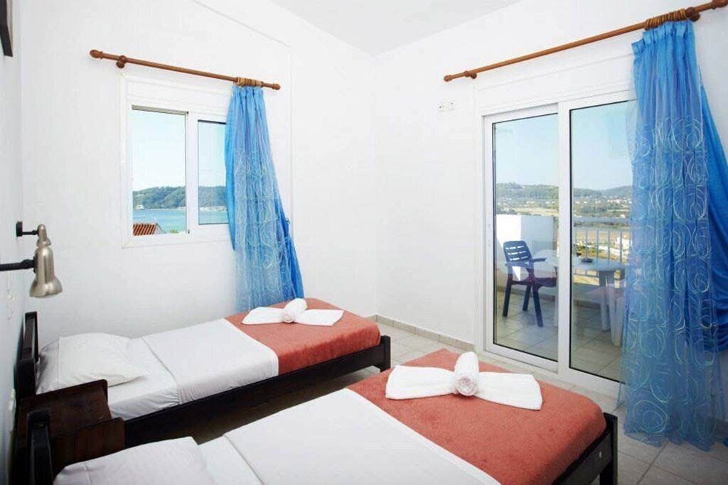 Фотографія Akropolis Hotel Apartments 3*