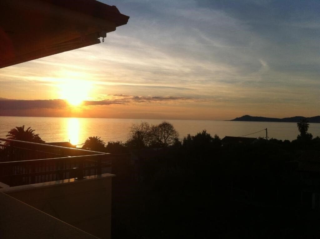 Готель Stella-Meri Studios апартаменты