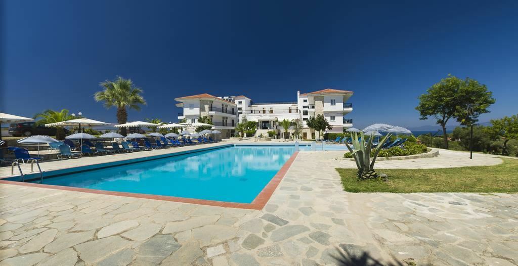 Фотографія Hilltop 3*