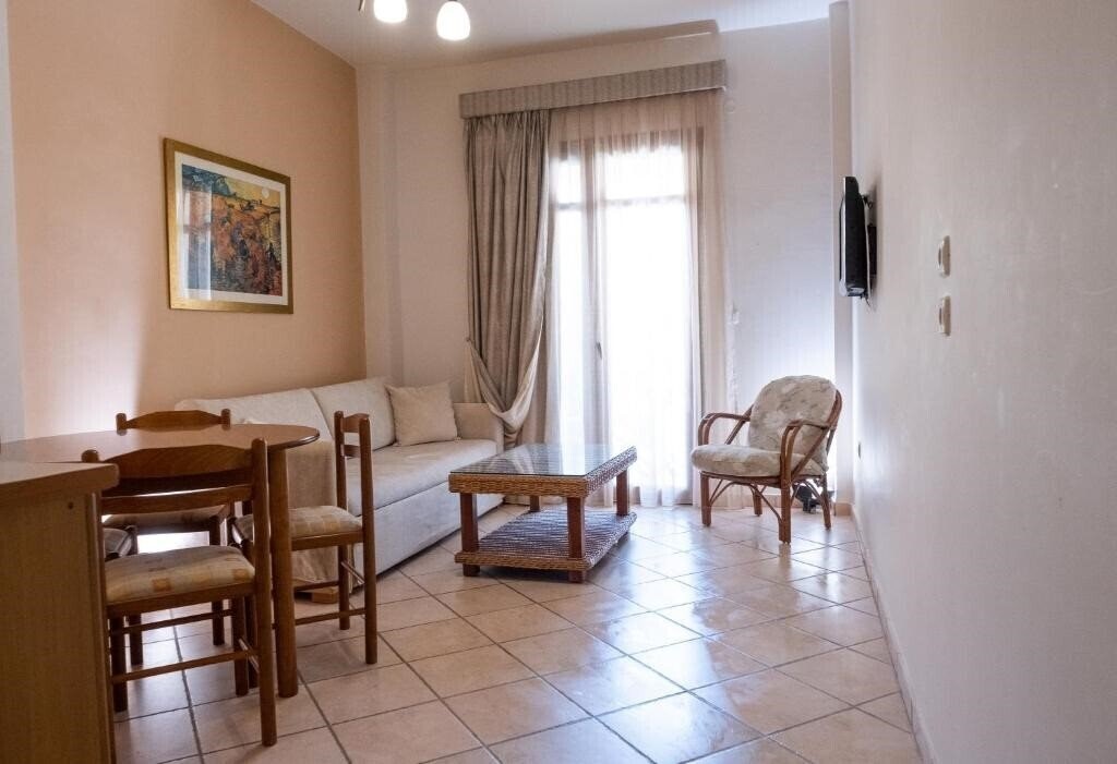 Картинка Paralio 3*