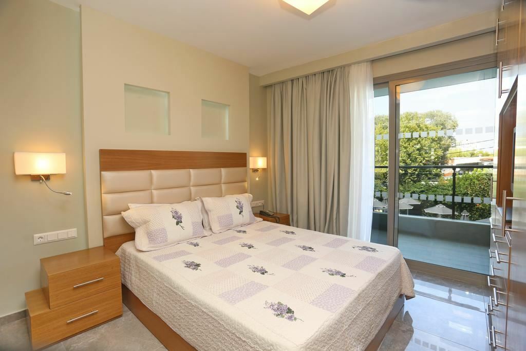 Фотографія Dionysos Inn Hotel 3*