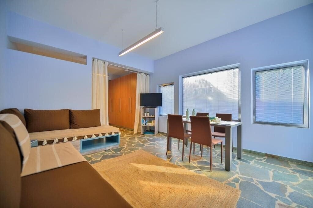 Зображення Pelli Hotel 3*