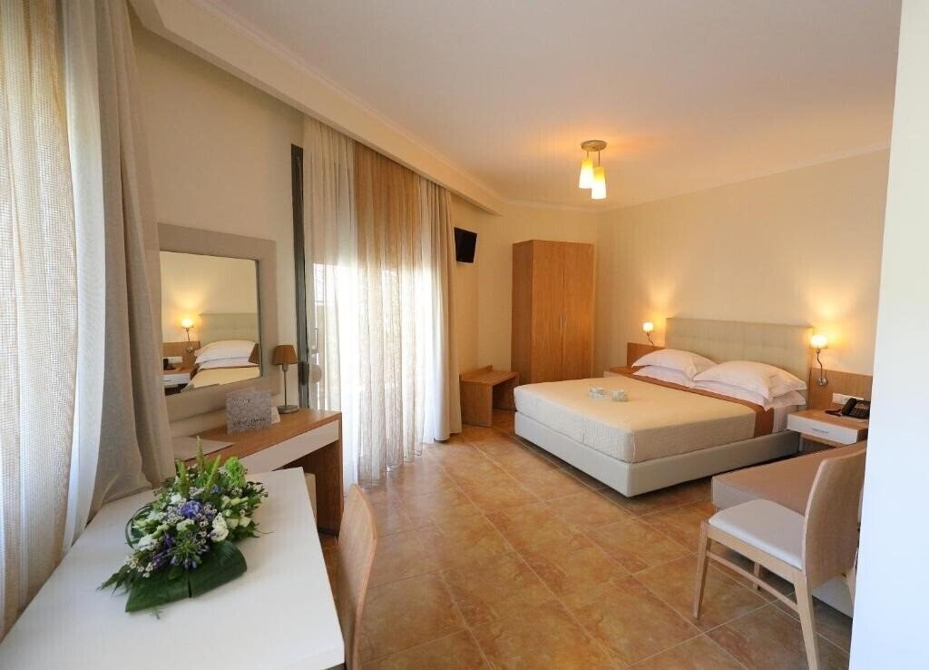 Фото Artemis Plaza апартаменты