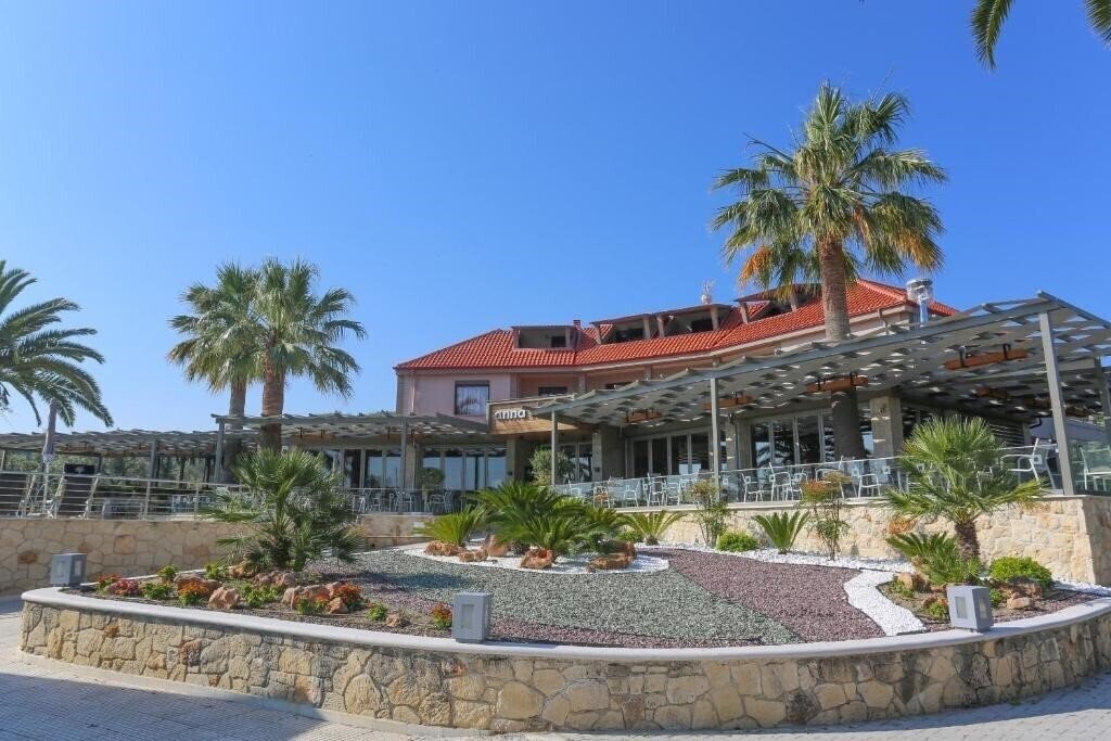 Отель Anna Maria Paradise Hotel 3*