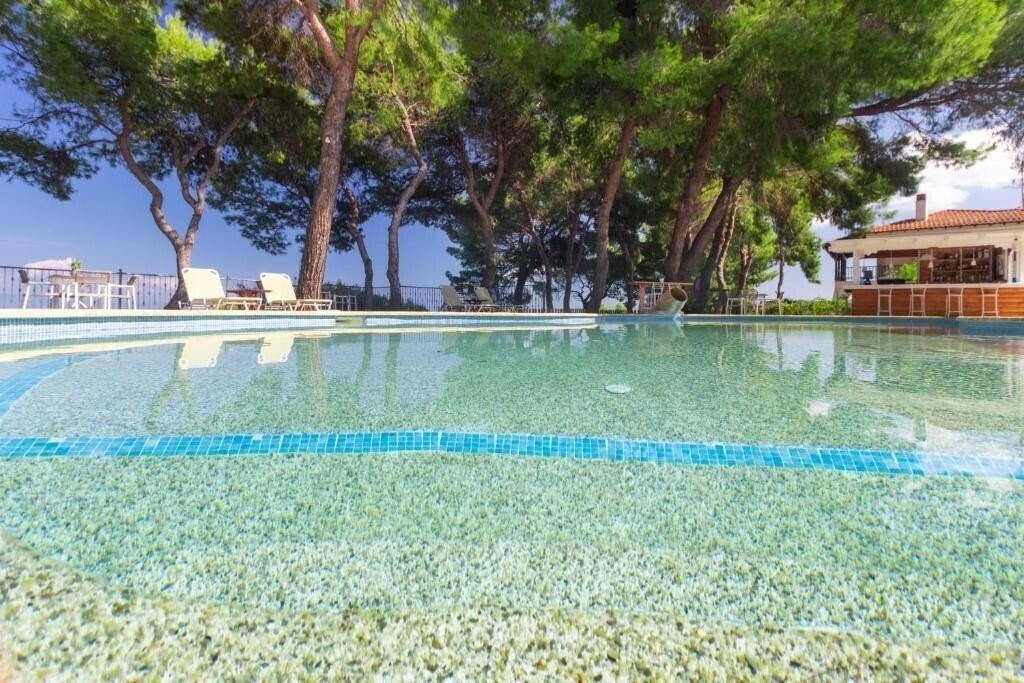 Готель Evripidis Hotel 2*