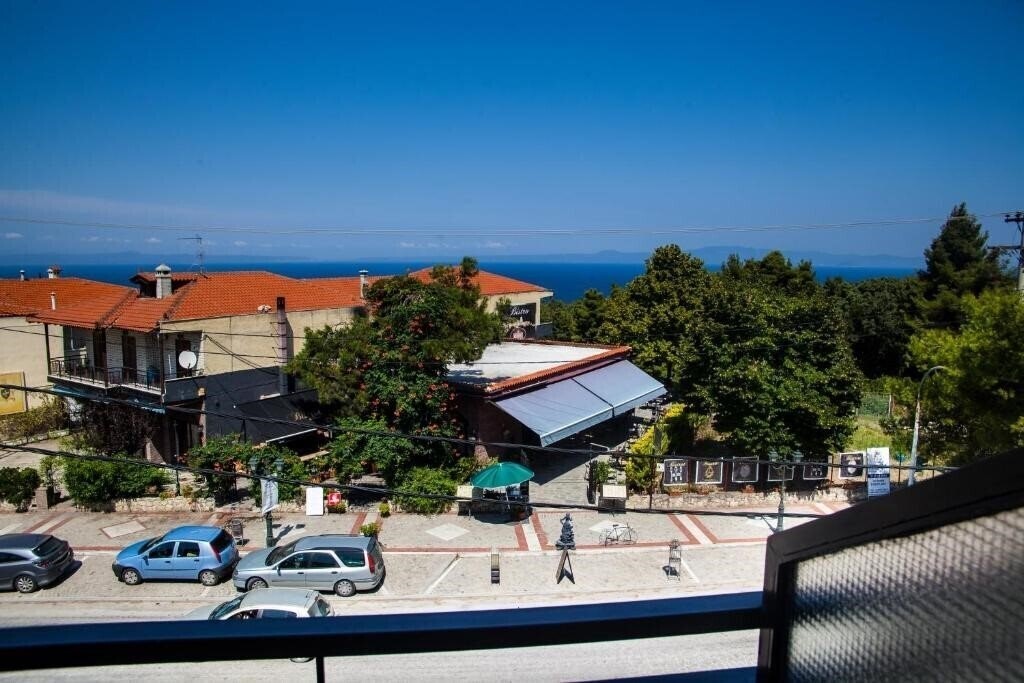 Зображення Adonis Hotel Kriopigi 2*