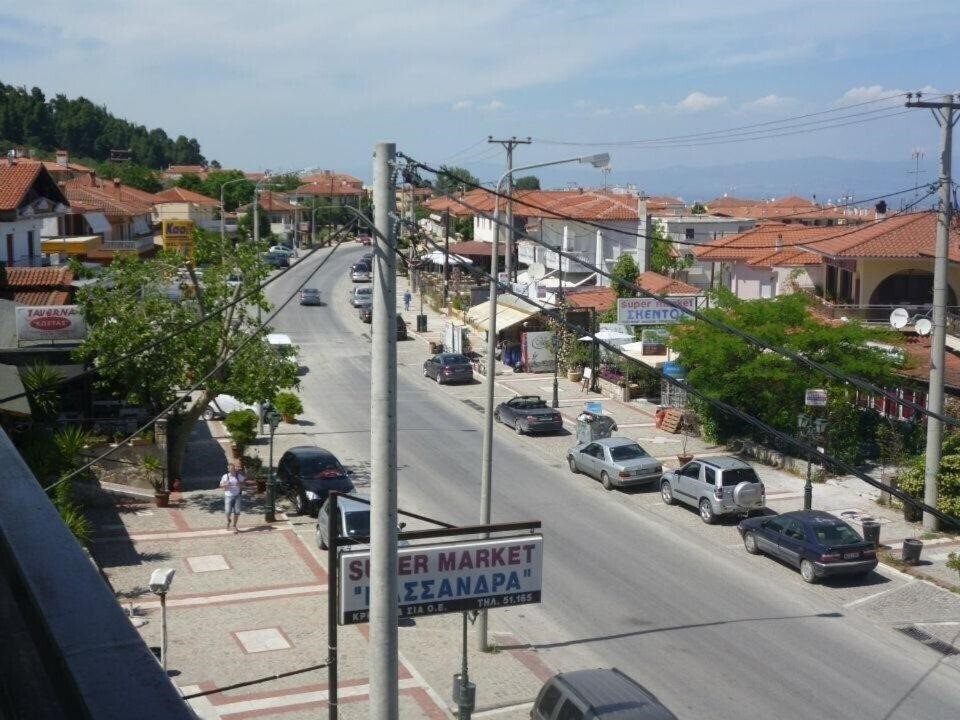 Картинка Adonis Hotel Kriopigi 2*