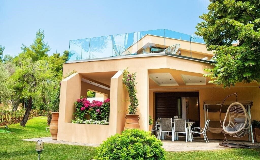 Отель Sani Luxury Villas Collection - Anemone Villa 5*