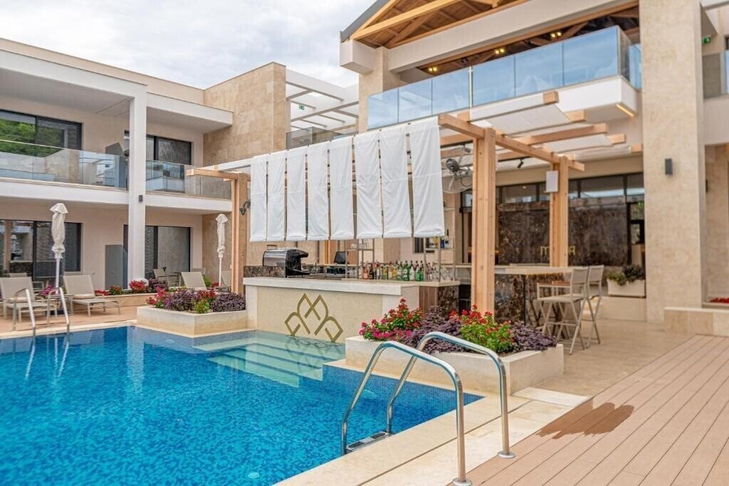 Зображення Mirror Hotel 4*