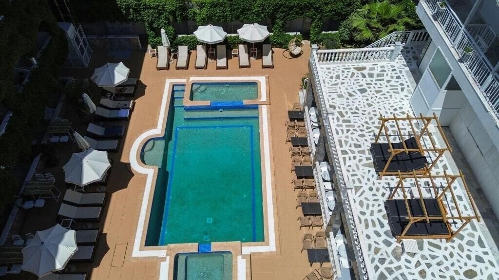 Готель Olympic Kosma Hotel & Villas (ex. Olympic Kosmas Hotel Chanioti, Olympic Kosma Hotel, Bomo) 3*