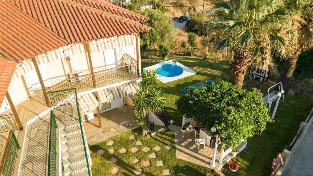 Готель Skioni Studio 3*