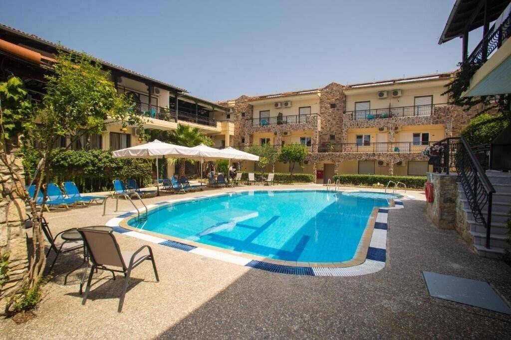 Готель Litus Oliva 3*