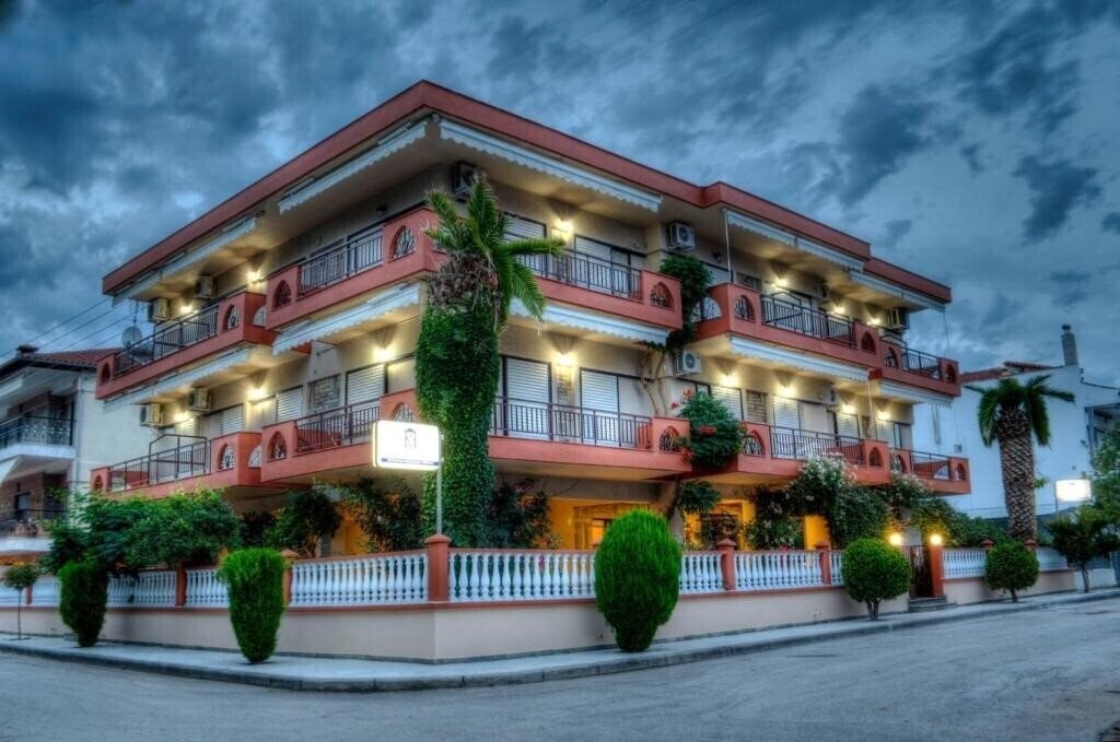 Фотографія Milonas House Apartments 3*