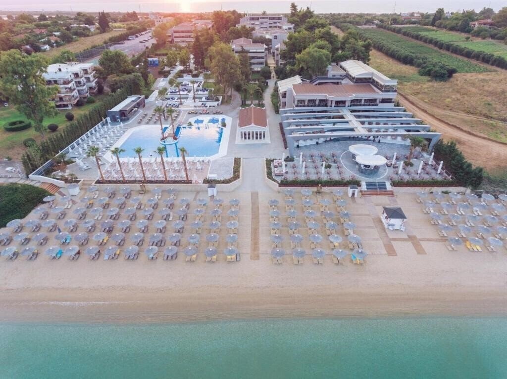 Отель Potidea Palace 4*