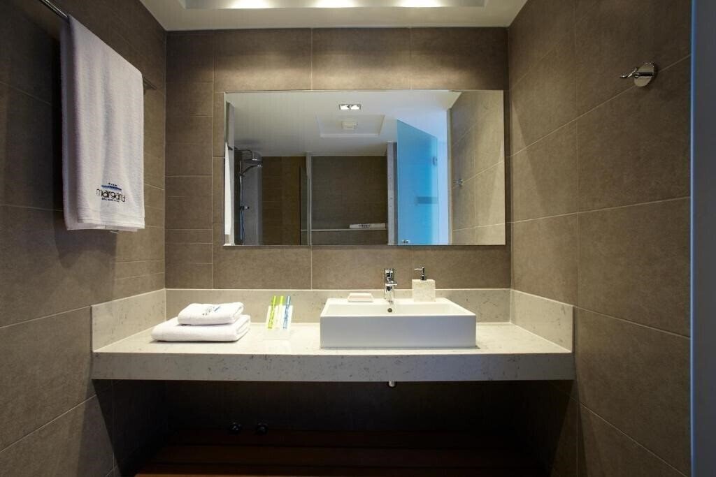 Картинка Margarita Sea Side 4*