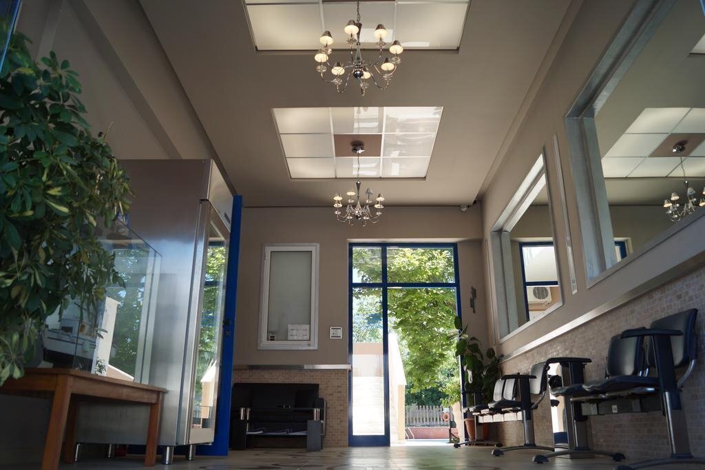 Картинка Oceanis Apts 2*