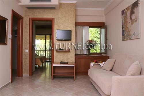 Готель Bomo Club Potidea Palace 4*