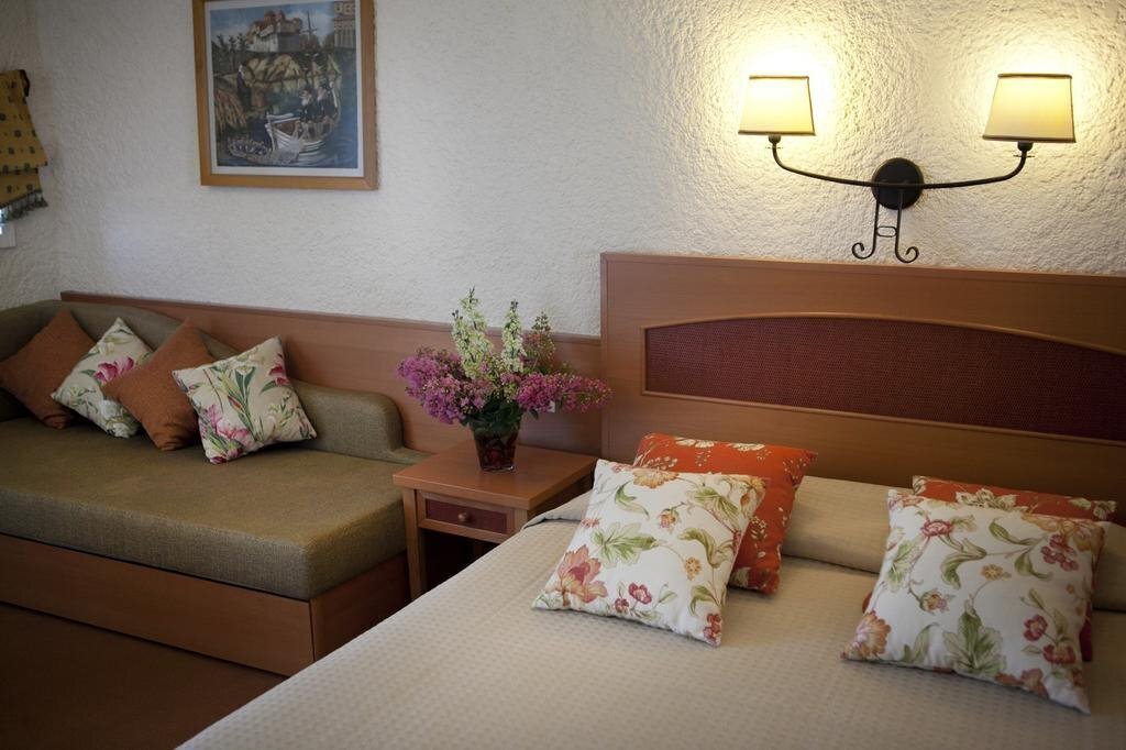 Фото Athos Palace 4*
