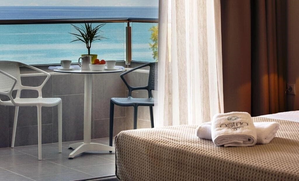 Фотография Ostria Sea Side Hotel 4*