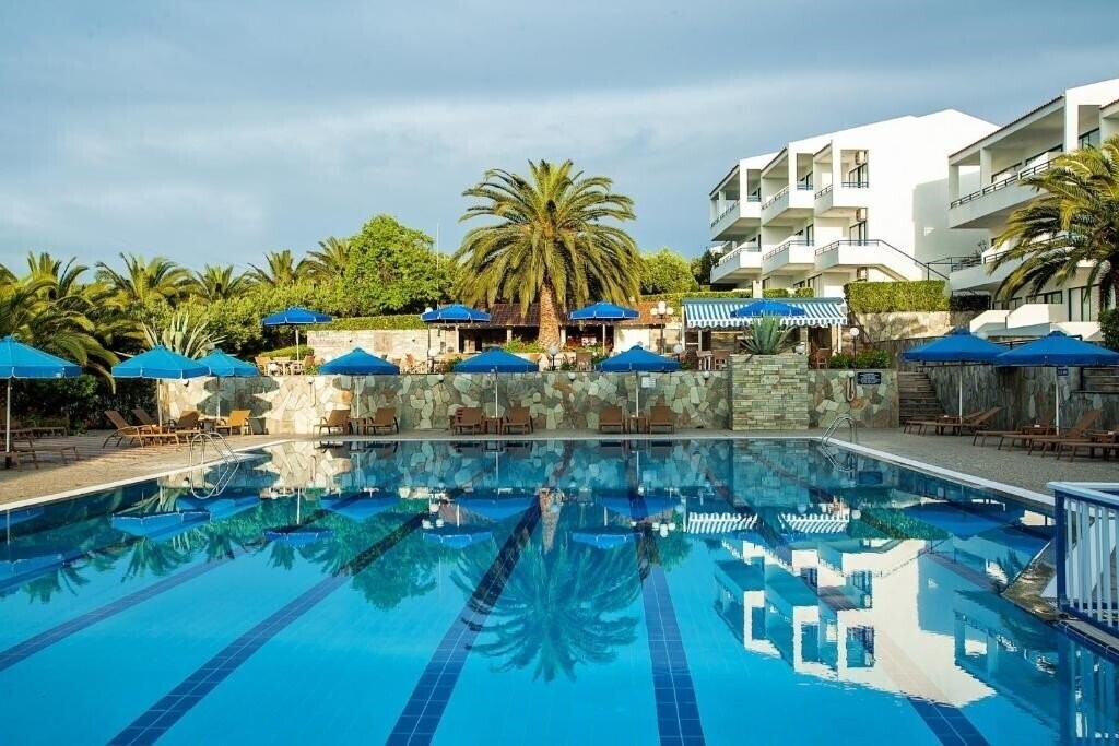 Зображення Xenios Port Marina 3*