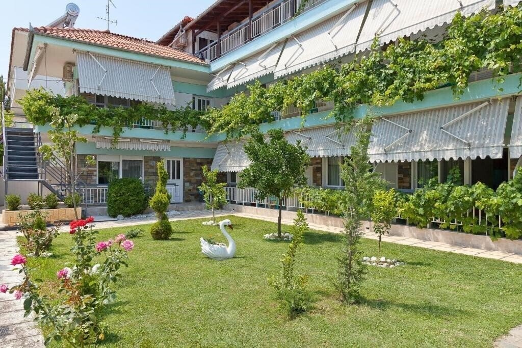 Фотографія Artemis Apartments апартаменты