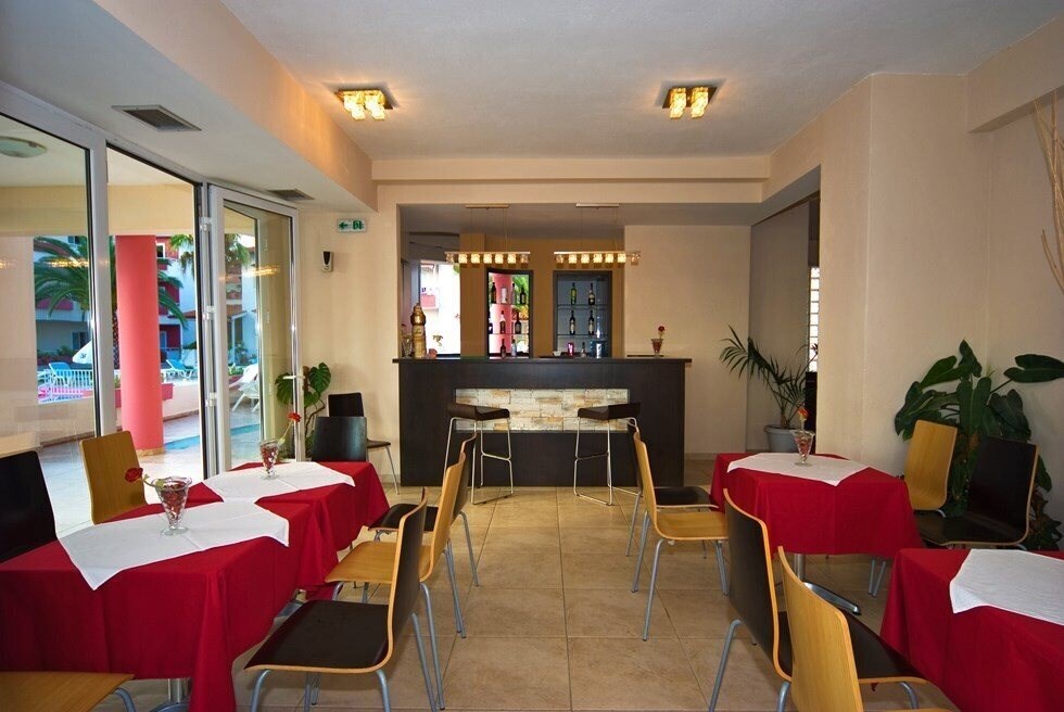 Фото Athanasios Village Apartments 3*