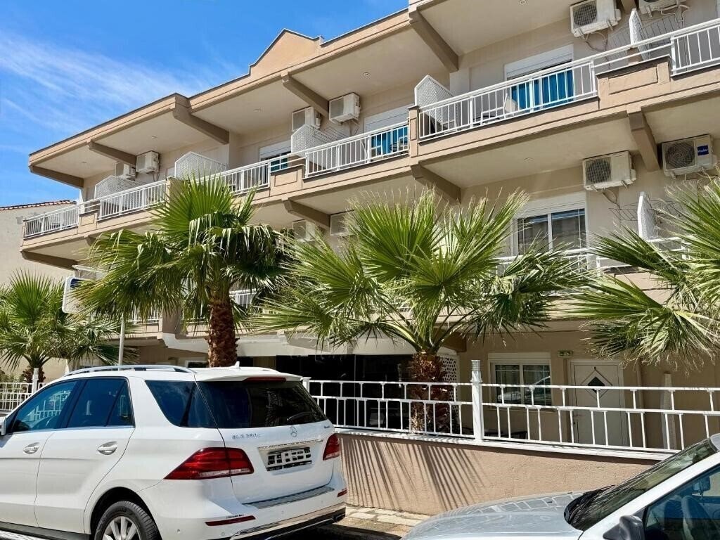 Зображення Brother's House 3*
