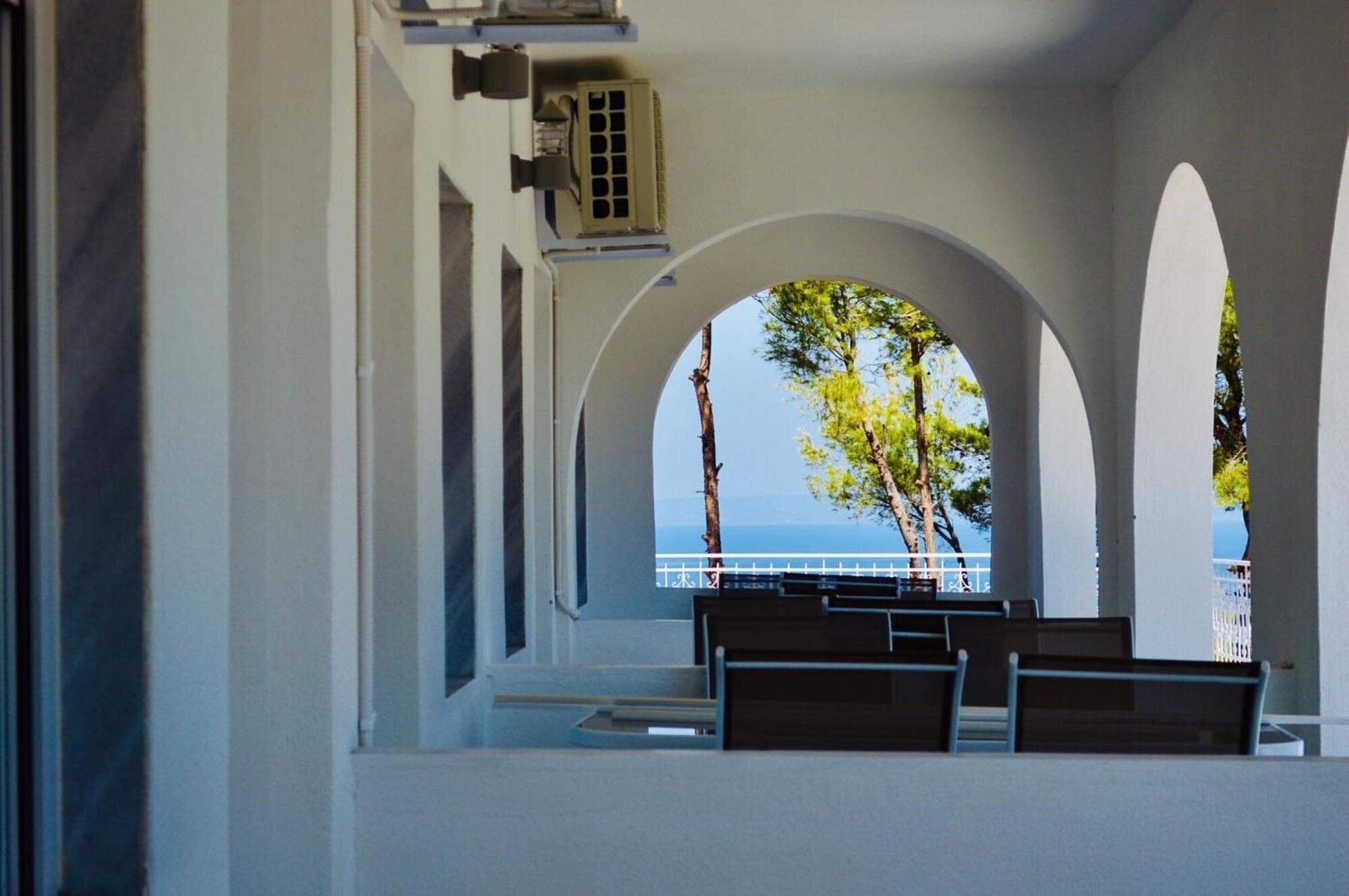 Фотография Aelia Sea View Studios Апартаменты апартаменты