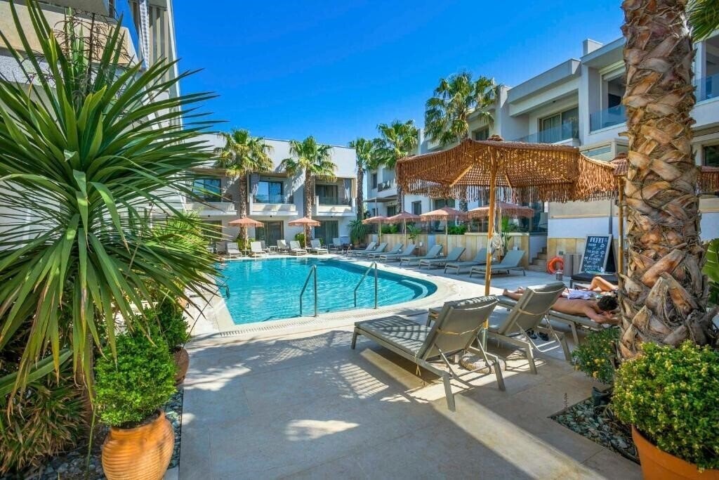 Готель Pefki Deluxe Residences Apart Deluxe 4*