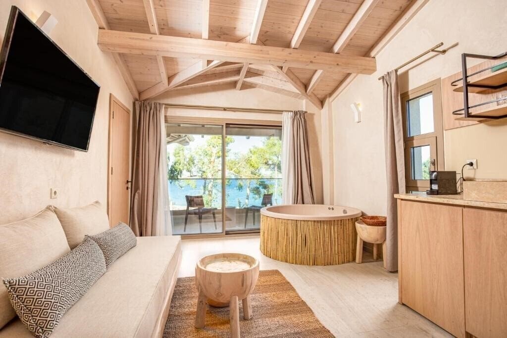 Изображение Mako Sea & Suites 4*
