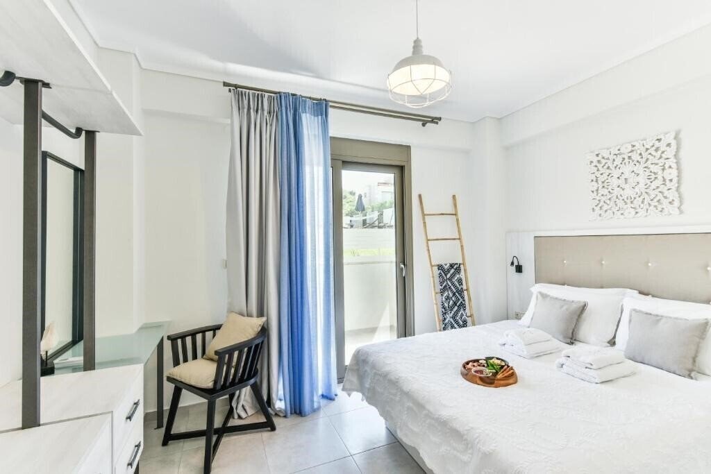 Фото W Villas Halkidiki 4*
