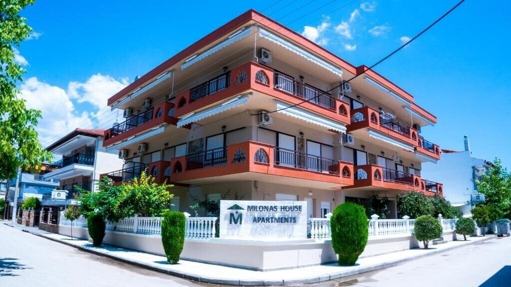 Фотография Milonas House Apartments 3*