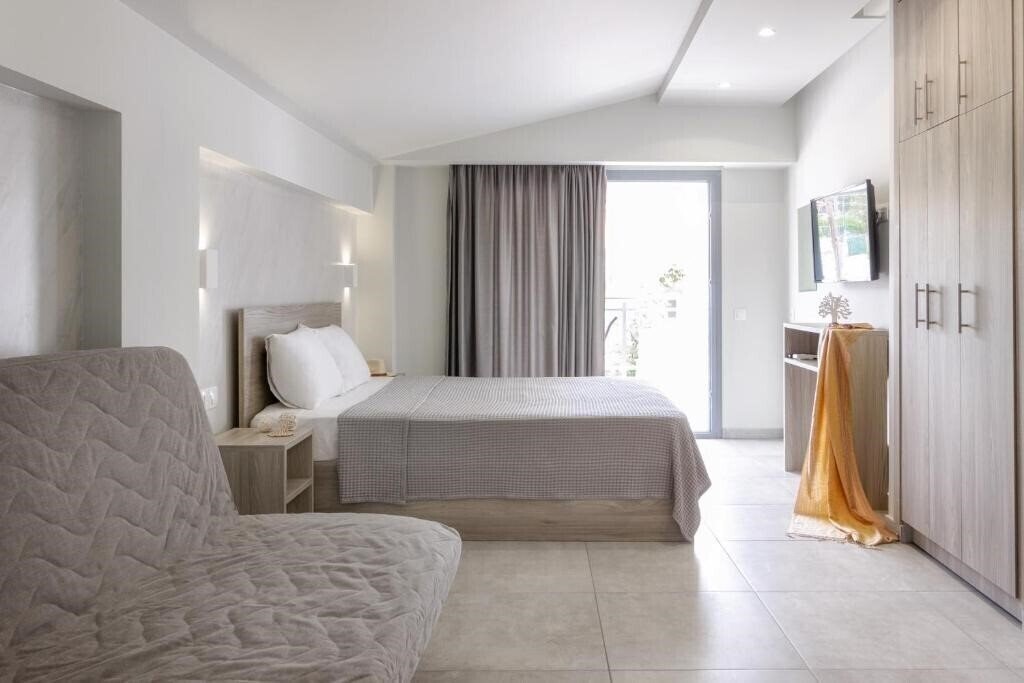 Фото Summer Inn 3*