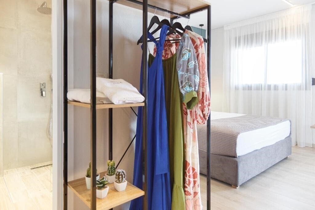 Картинка 9 Ennea Luxury Rooms 3*