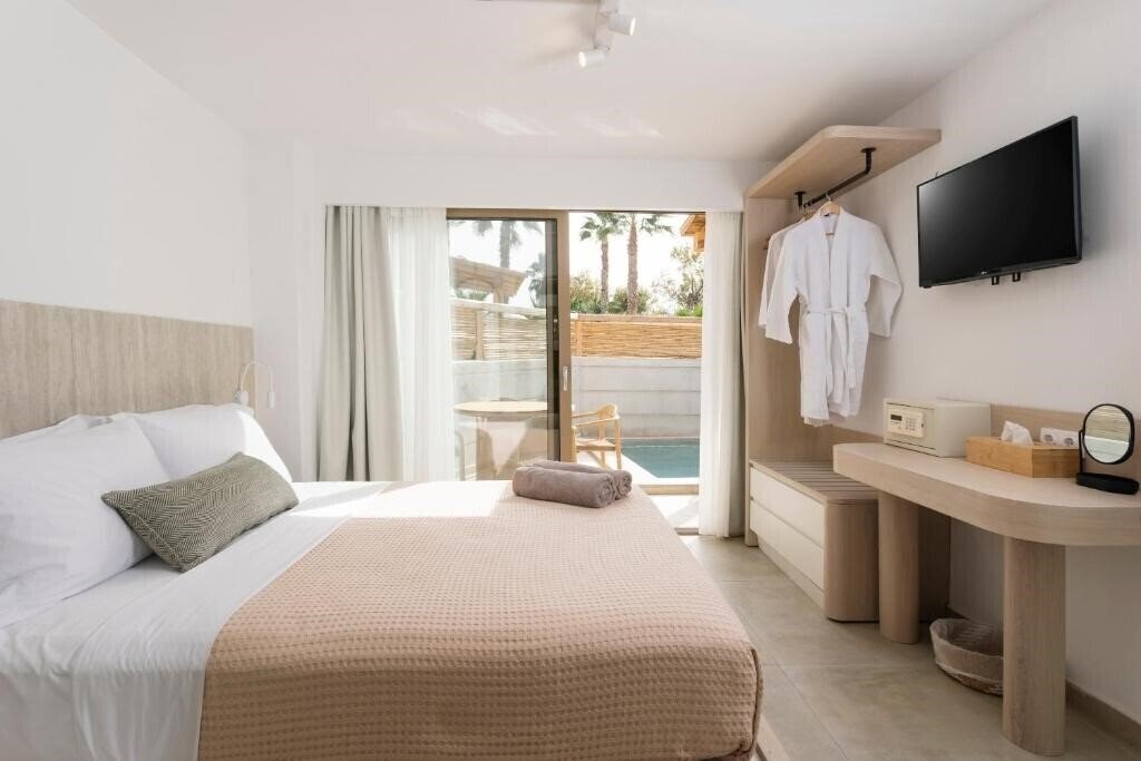 Фото Nusa Suites & Villas 4*