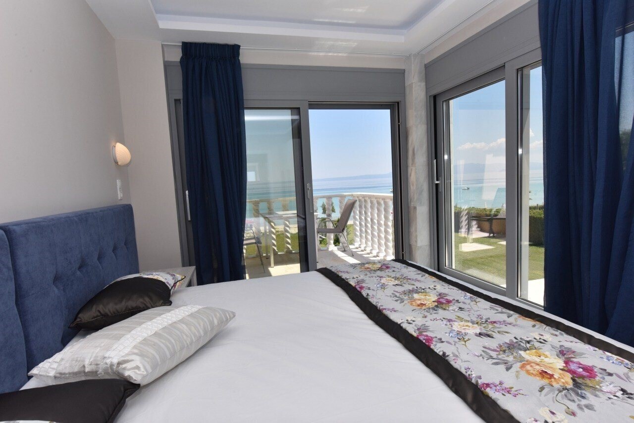 Фотография Aphrodite Villa Polychrono 4*