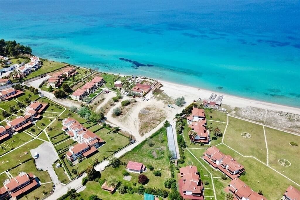 Картинка Vasilis Villa on the Beach Fourka 3*
