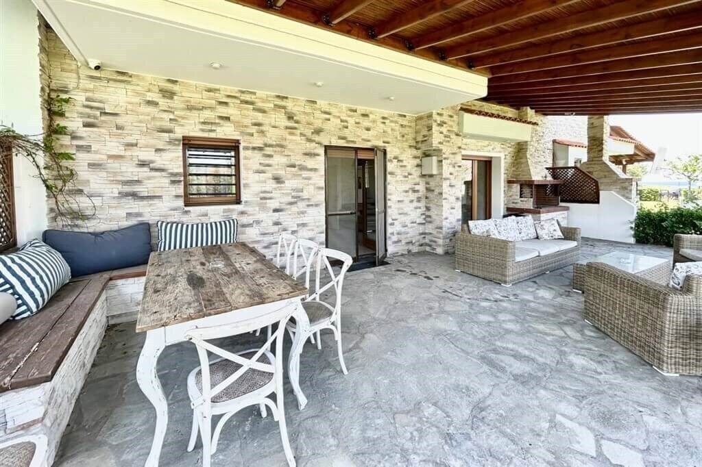 Фото Vasilis Villa on the Beach Fourka 3*
