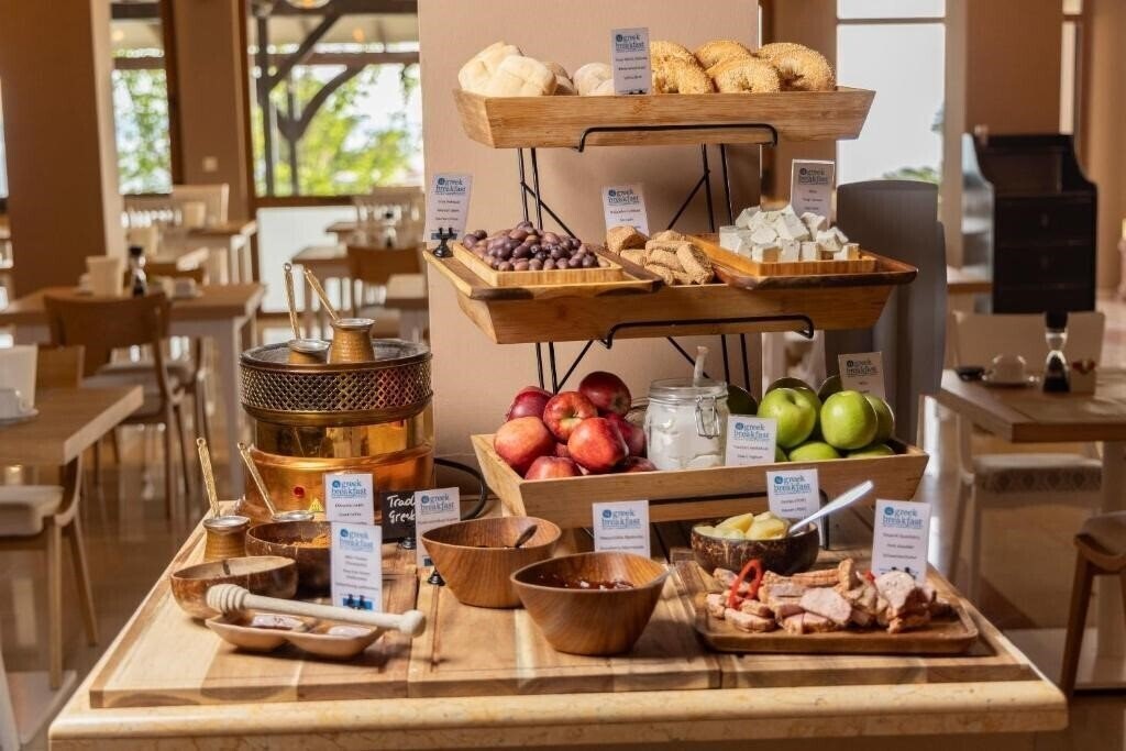 Изображение Alia Palace Luxury Hotel & Villas 5*