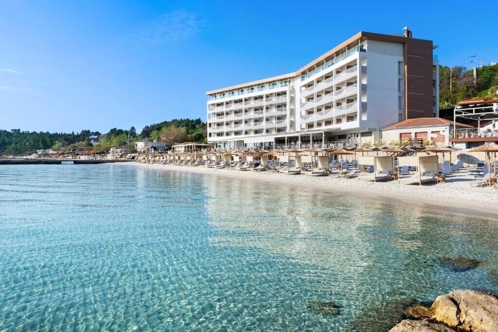 Фотографія Ammon Zeus Luxury Beach Hotel 4*