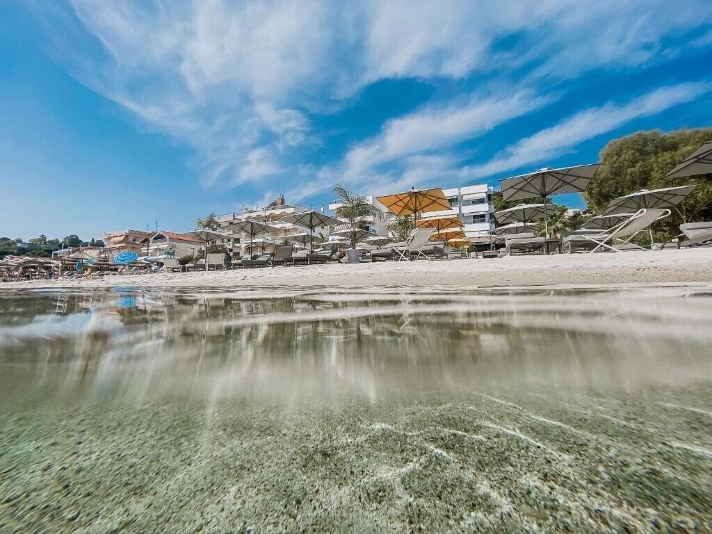 Отель Margarita Sea Side 4*