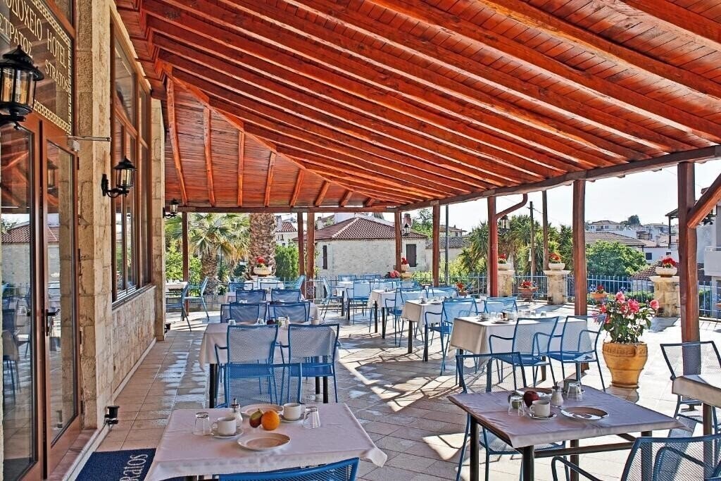 Изображение Stratos Hotel 3*