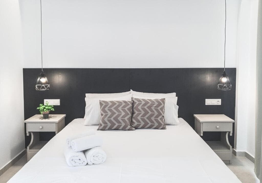 Фото Imeres Studios & Apartments 3*